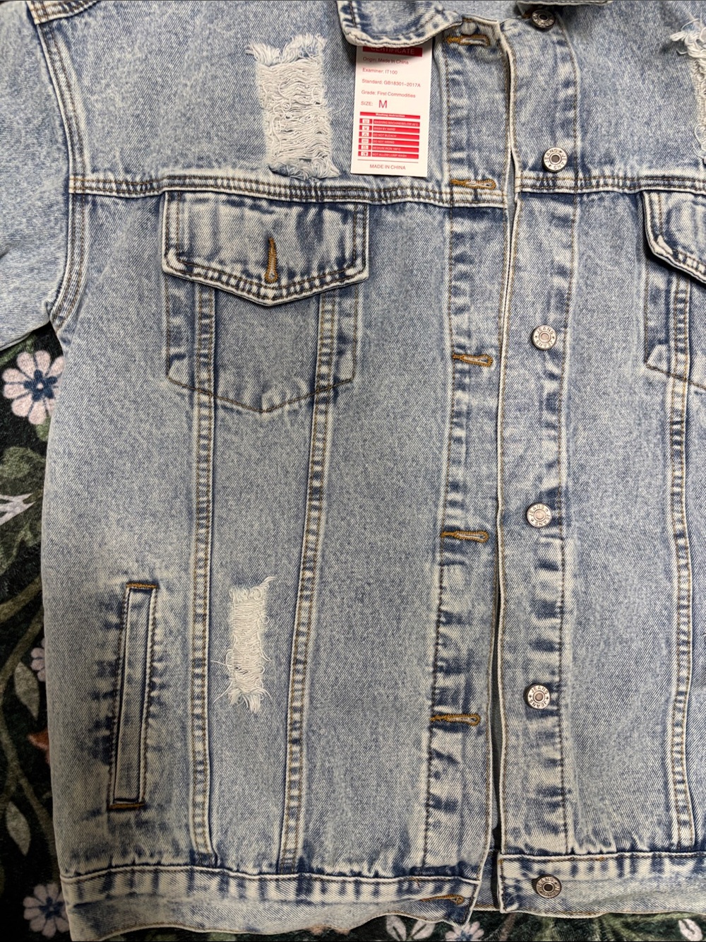 Light Wash Distressed Oversized Denim Jean Jacket - Unbranded - Picture 3 of 8